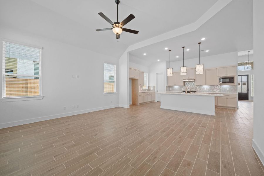 Spacious, unfurnished interior of a new home in Jubilee, Hockley (Image 17).