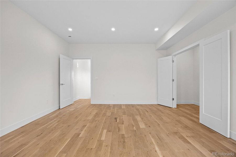 Spacious, unfurnished interior of a new home in , Denver (Image 30).