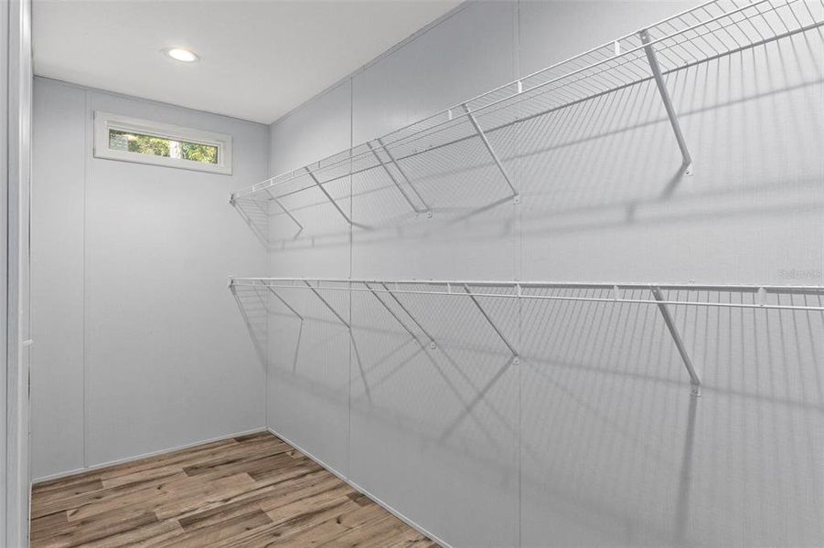 Spacious, unfurnished interior of a new home in , Homosassa (Image 18). Spacious, unfurnished interior of a new home in , Homosassa (Image 18).