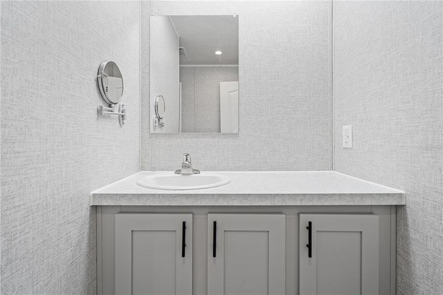 Close-up of interior finishes inside a home in , Bronson (Image 12).