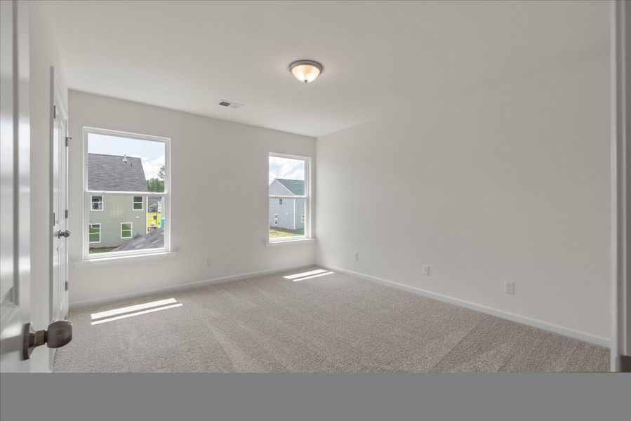 Image 35 of a home in Oakley Pointe.