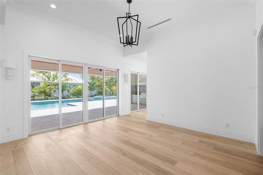 Spacious, unfurnished interior of a new home in , Boca Grande (Image 49).