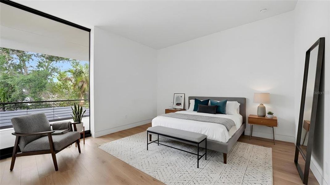 Furnished interior view inside a new home in , Sarasota (Image 9).
