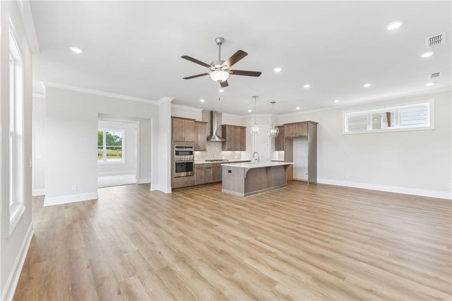 Furnished interior view inside a new home in Aberdeen, Hoschton (Image 11).