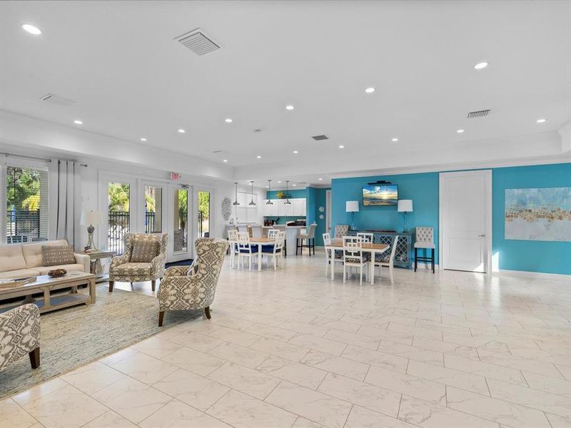 Community amenities in , Brooksville (Image 50).