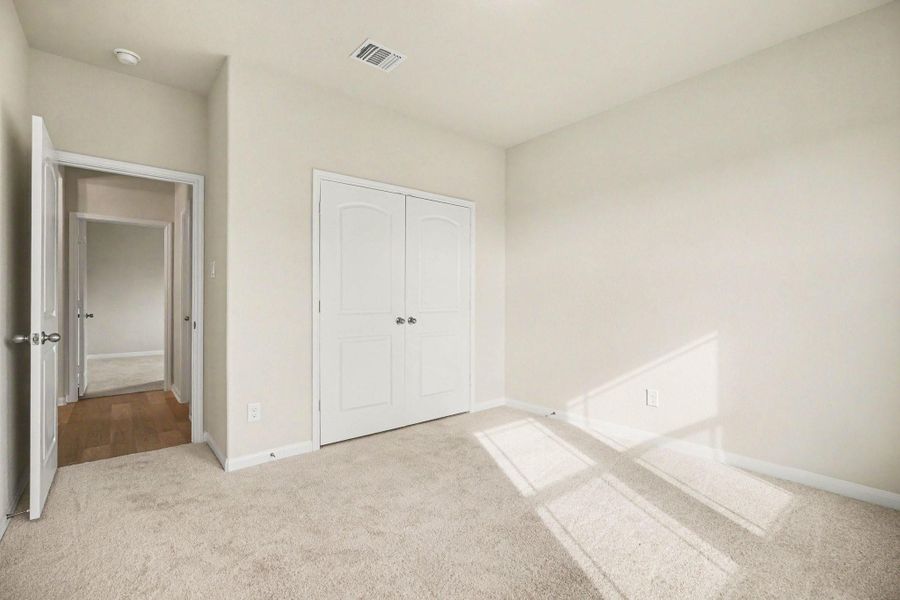 Spacious, unfurnished interior of a new home in , Bay City (Image 31). Spacious, unfurnished interior of a new home in , Bay City (Image 31).
