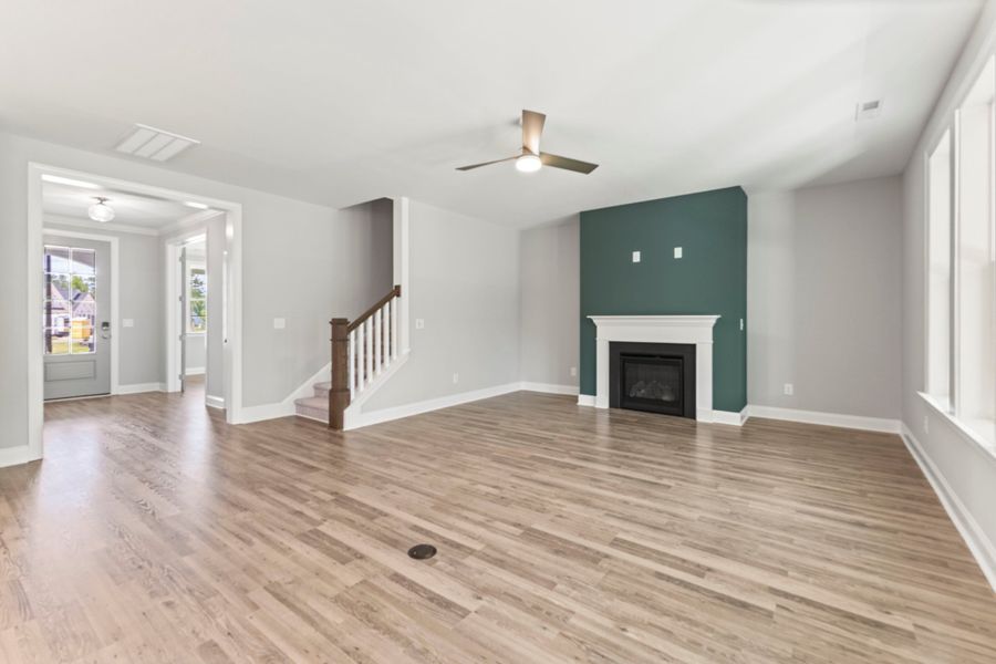 Representative unfurnished interior of a home built from the The Whitley by RobuckHomes in Baylee Ridge, Selma (Image 91).