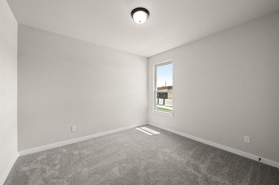 10_6900 Deadwood- Bedroom-2