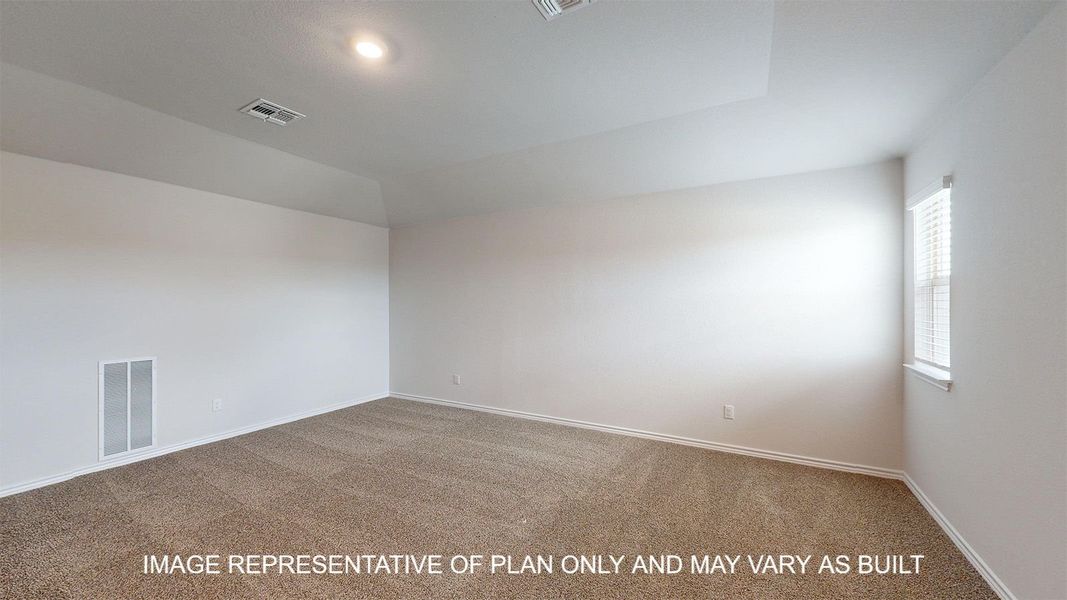 Spacious, unfurnished interior of a new home in Turnbo Ranch Traditions, Killeen (Image 20).