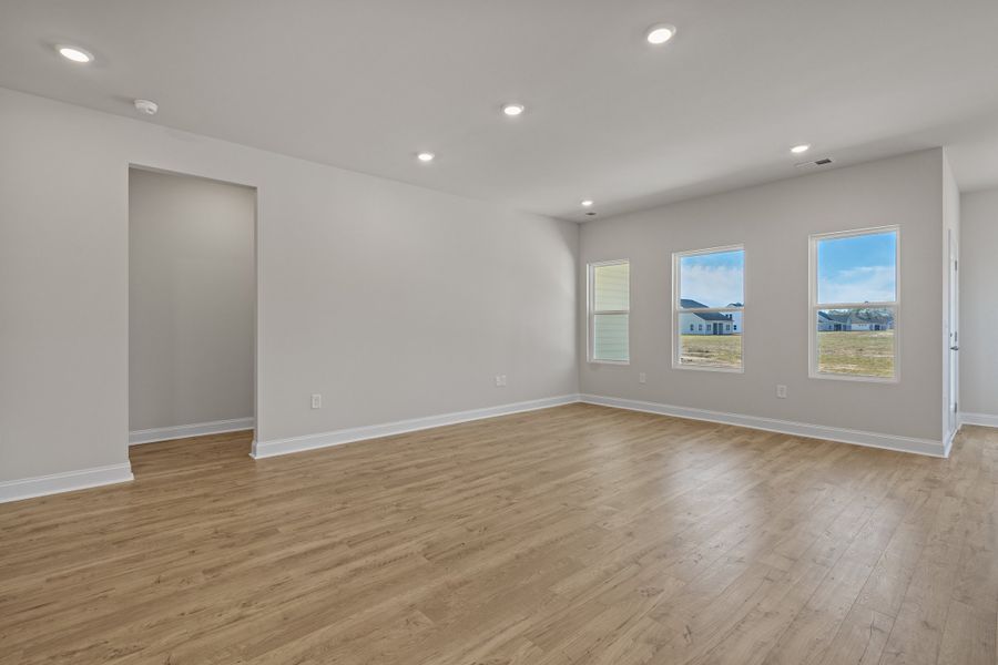 Loris, SC New Home.  - Slide 12