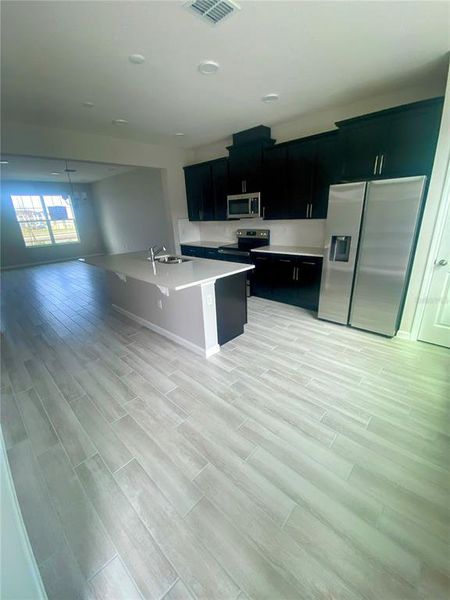 Large space in Kitchen for Dinette