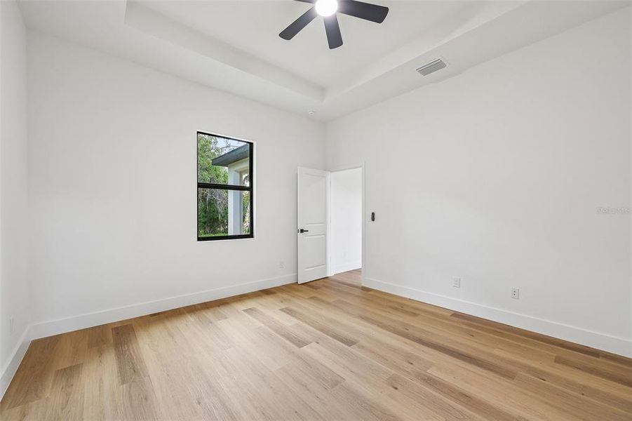 Spacious, unfurnished interior of a new home in , North Port (Image 23).