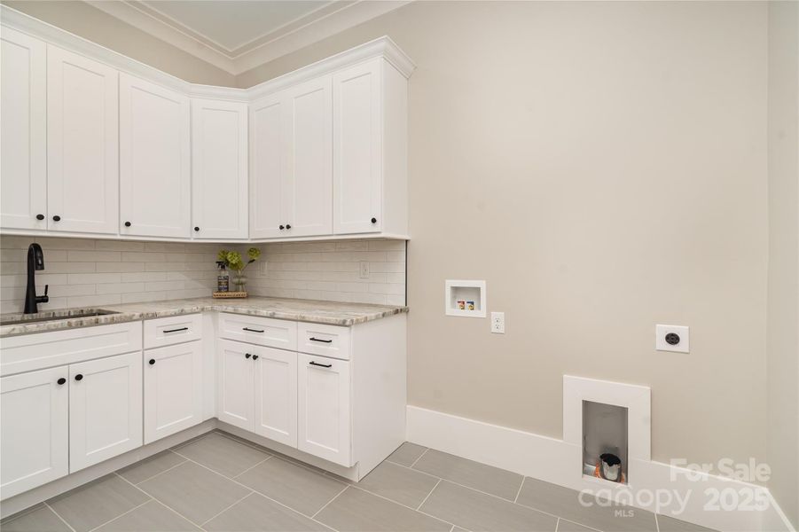 Furnished interior view inside a new home in , Charlotte (Image 11).