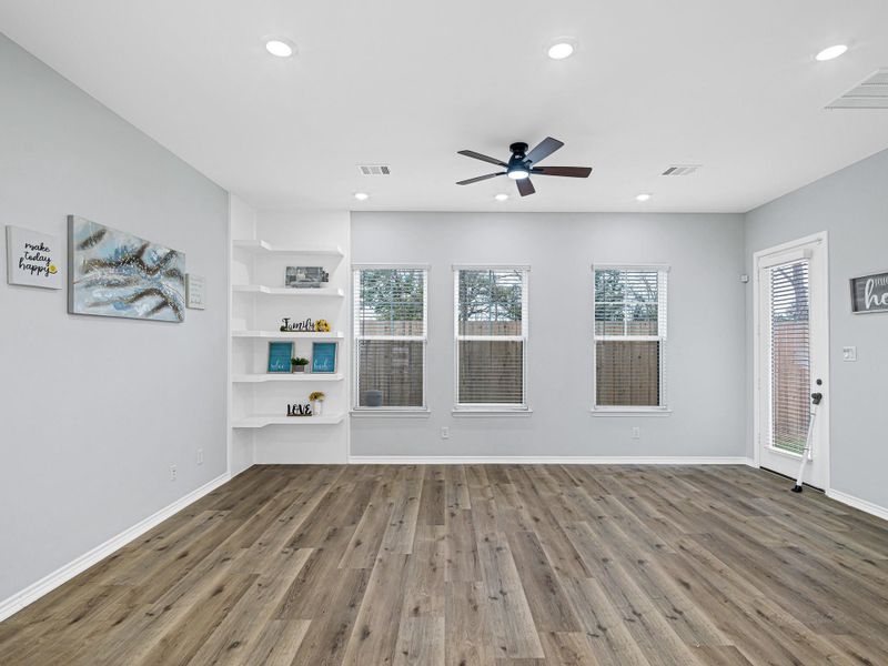 Light bright and ready for entertaining or just a quiet evening at home