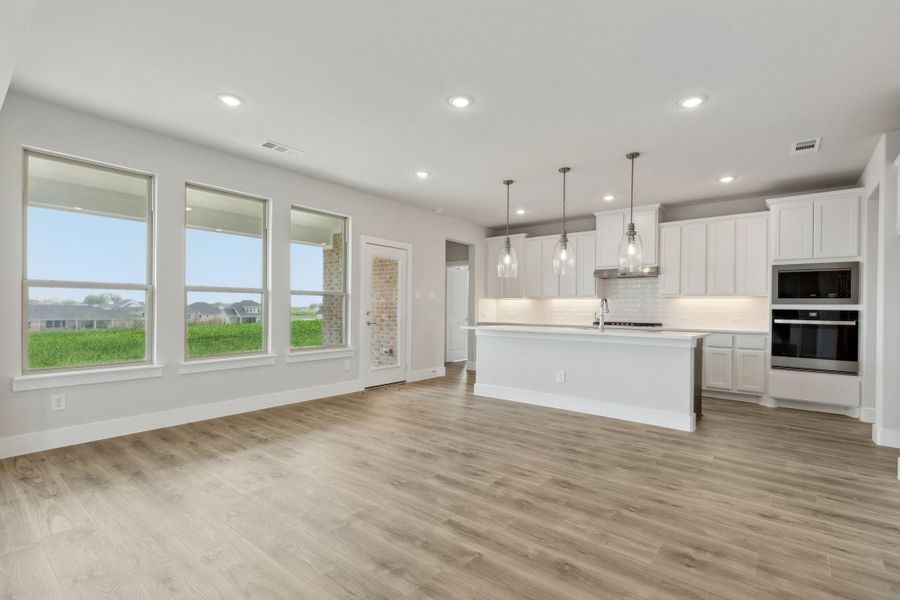 Representative unfurnished interior of a home built from the Yukon by Centre Living Homes in Ellis Ranch Estates, Waxahachie (Image 17). Representative unfurnished interior of a home built from the Yukon by Centre Living Homes in Ellis Ranch Estates, Waxahachie (Image 17).