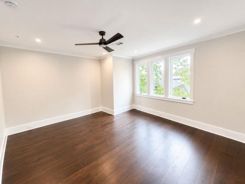 Spacious, unfurnished interior of a new home in , Atlanta (Image 9). Spacious, unfurnished interior of a new home in , Atlanta (Image 9).