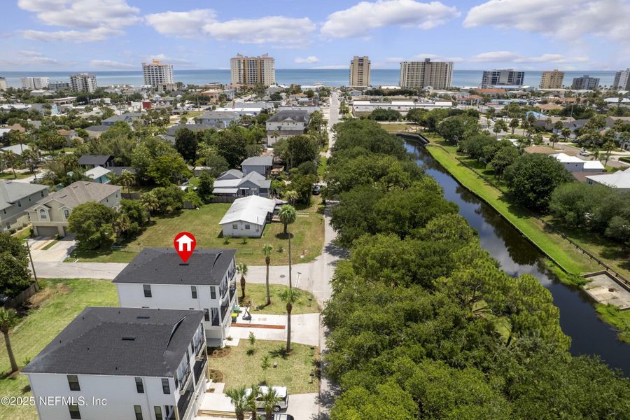 Image 13 of a home in .