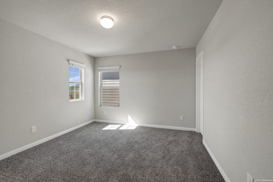Spacious, unfurnished interior of a new home in Paloma Park, Converse (Image 14).