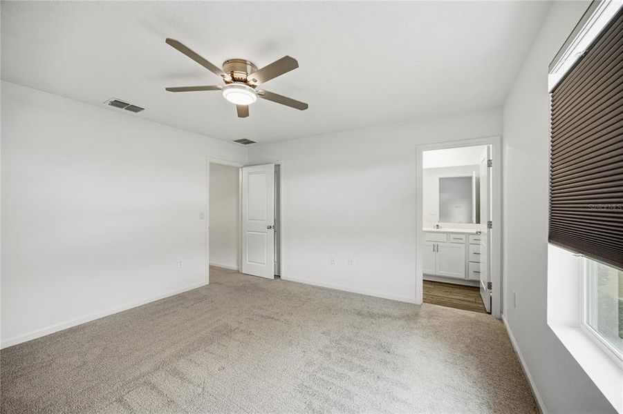 Spacious, unfurnished interior of a new home in Tara Serena, Gainesville (Image 13). Spacious, unfurnished interior of a new home in Tara Serena, Gainesville (Image 13).
