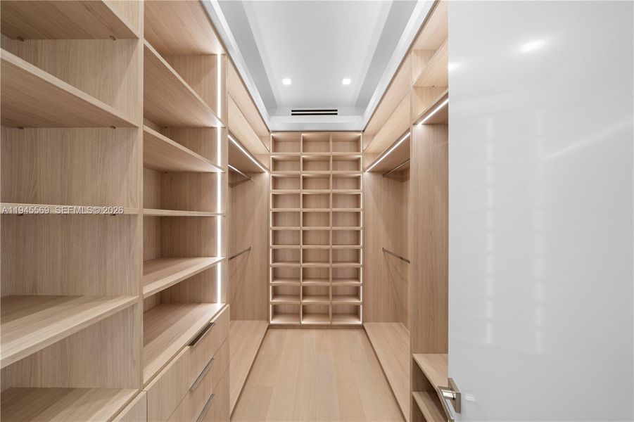 Furnished interior view inside a new home in , Biscayne Park (Image 9).