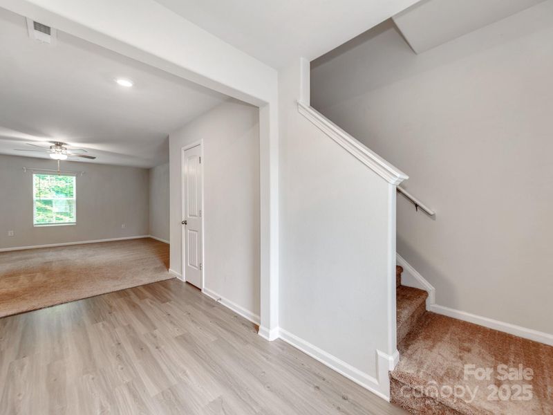 Spacious, unfurnished interior of a new home in McKee Creek Village, Charlotte (Image 27). Spacious, unfurnished interior of a new home in McKee Creek Village, Charlotte (Image 27).