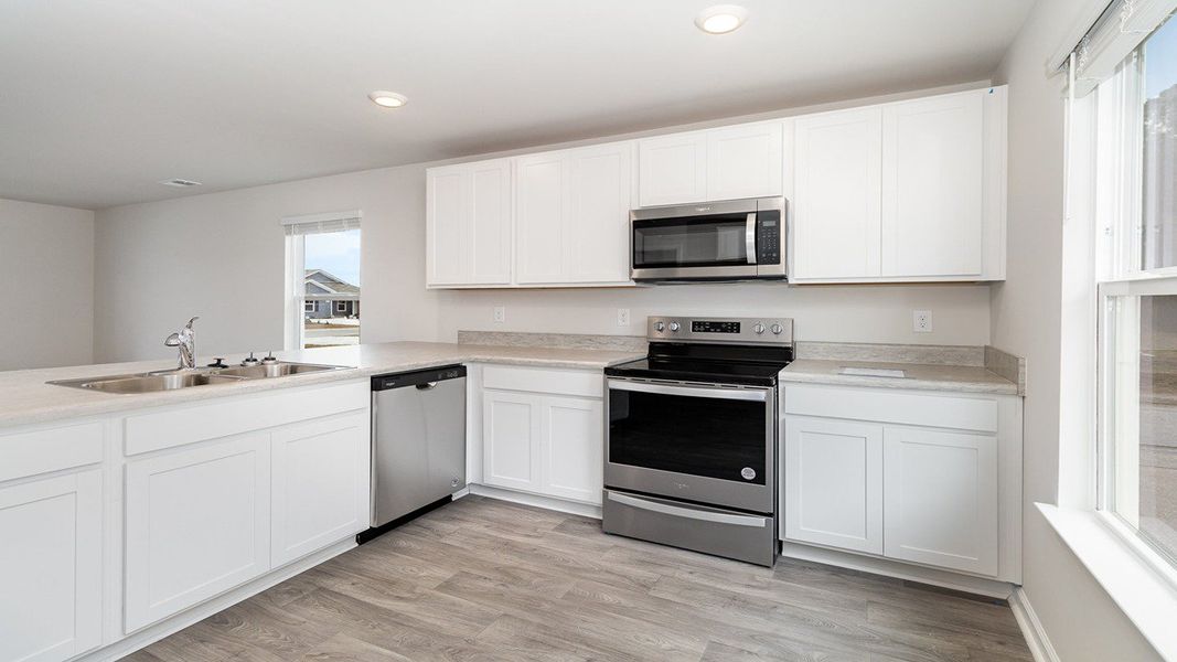 Furnished interior view inside a new home in Sandpiper Place, Myrtle Beach (Image 3). Furnished interior view inside a new home in Sandpiper Place, Myrtle Beach (Image 3).