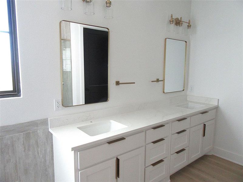 Furnished interior view inside a new home in , Crawford (Image 9).