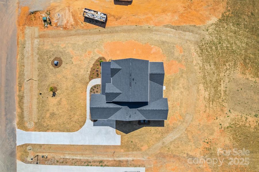 Image 34 of a home in .