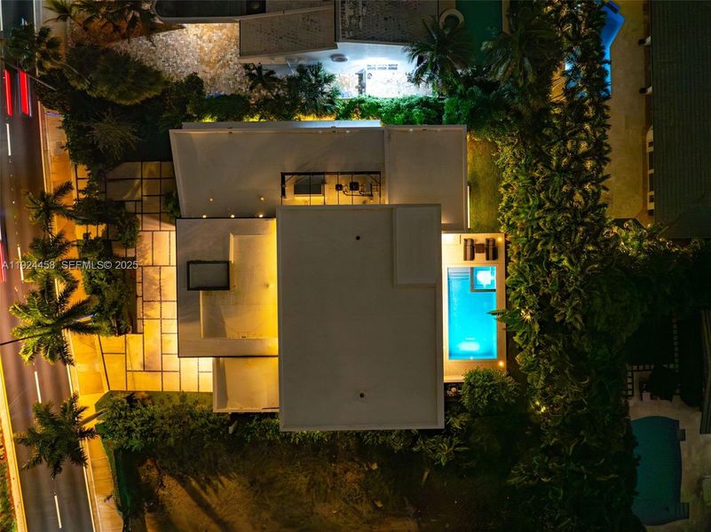 Image 37 of a home in .