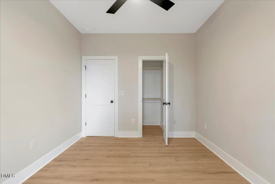 09-DSC00023 09-DSC00023