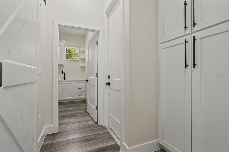 Spacious, unfurnished interior of a new home in , Eustis (Image 20).