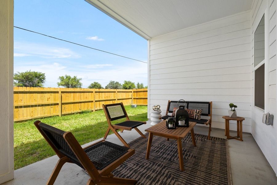 Representative exterior details of a home built from the Duranta by Hakes Brothers in The Heights at Riverbend II, Brownsville (Image 27).