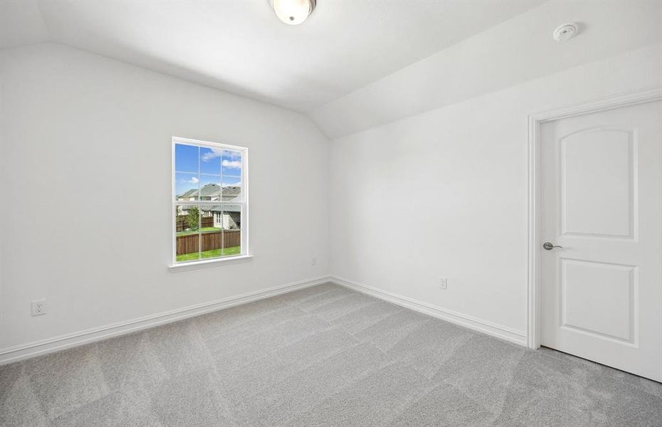 Secondary bedroom