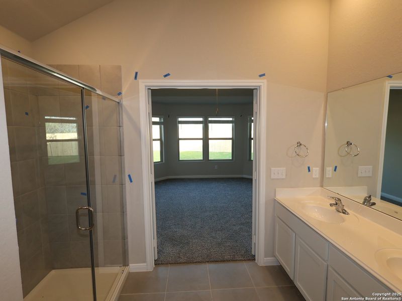 Furnished interior view inside a new home in Greenspoint Heights, Seguin (Image 10).