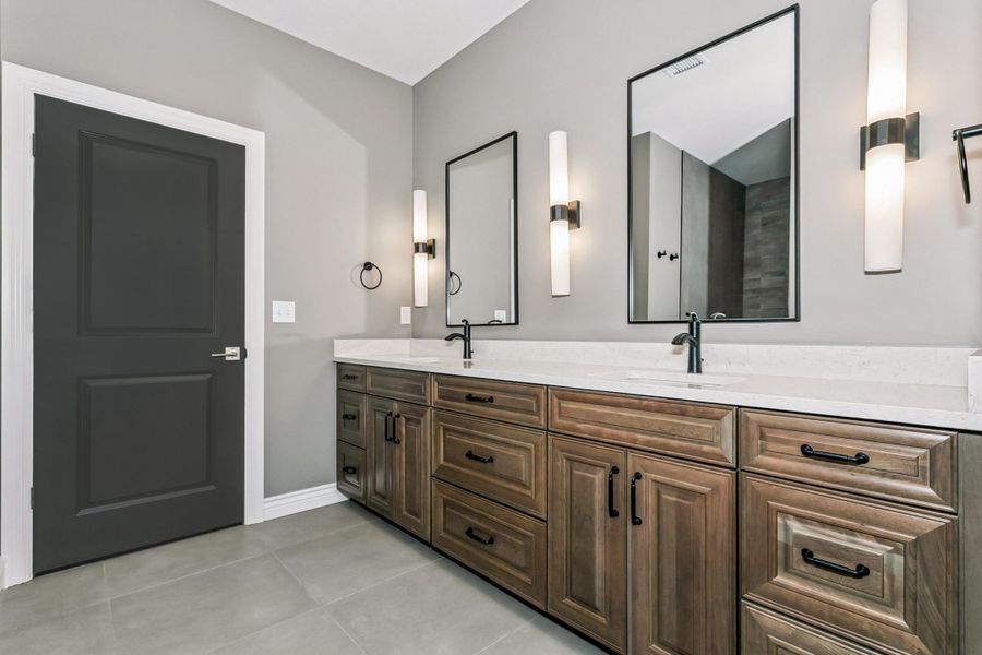 Furnished interior view inside a new home in The Courtyards at The Heritage, Andover (Image 8).