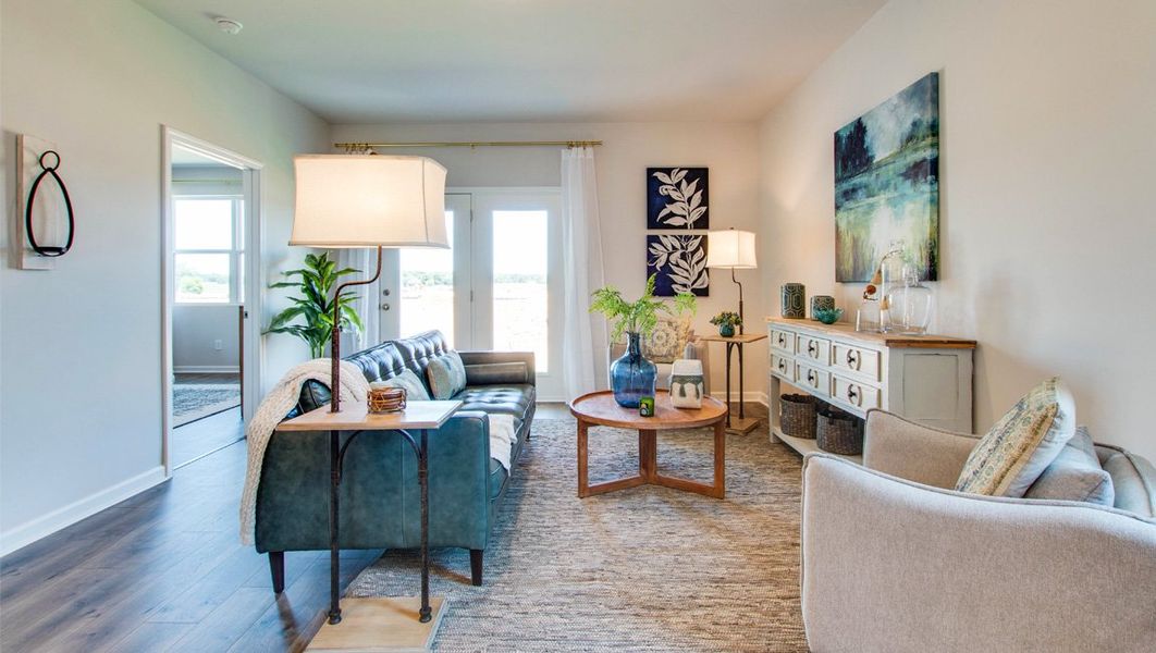 Representative furnished interior of a home built from the ASTOR by D.R. Horton in Nexus South, Gallatin (Image 12).