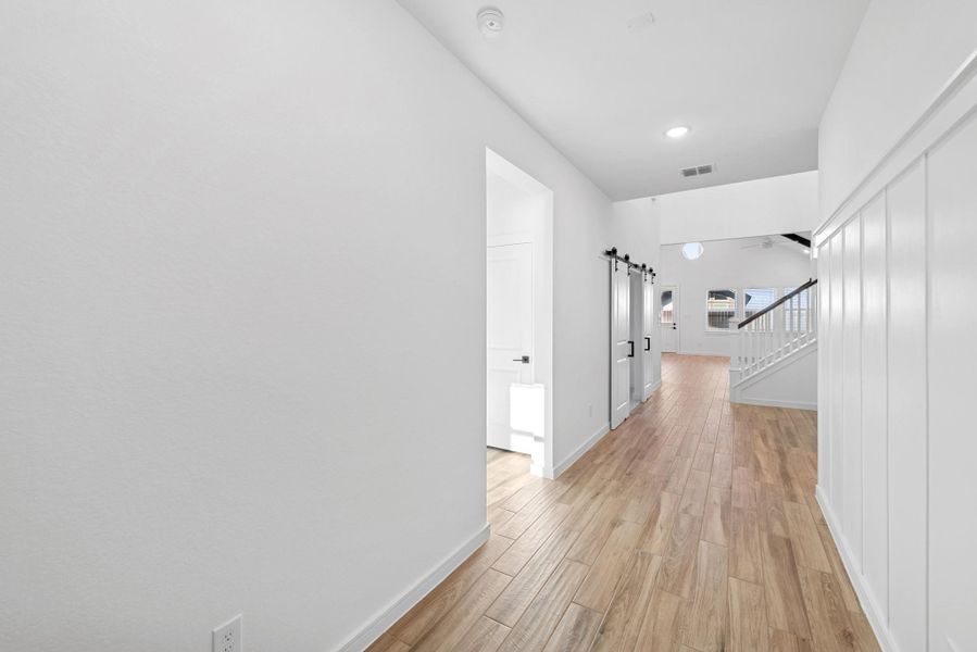 Inviting foyer with feature wall