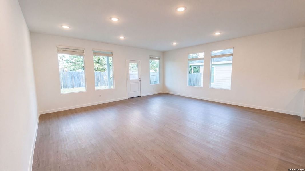 Spacious, unfurnished interior of a new home in Waterwheel, San Antonio (Image 30).