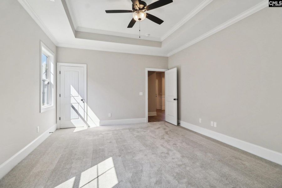 Stock Photo colors and options may be different Stock Photo colors and options may be different