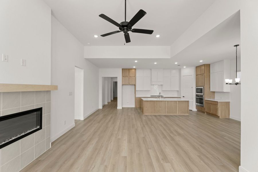 Spacious, unfurnished interior of a new home in Lily Creek at Sutton Fields, Aubrey (Image 26). Spacious, unfurnished interior of a new home in Lily Creek at Sutton Fields, Aubrey (Image 26).
