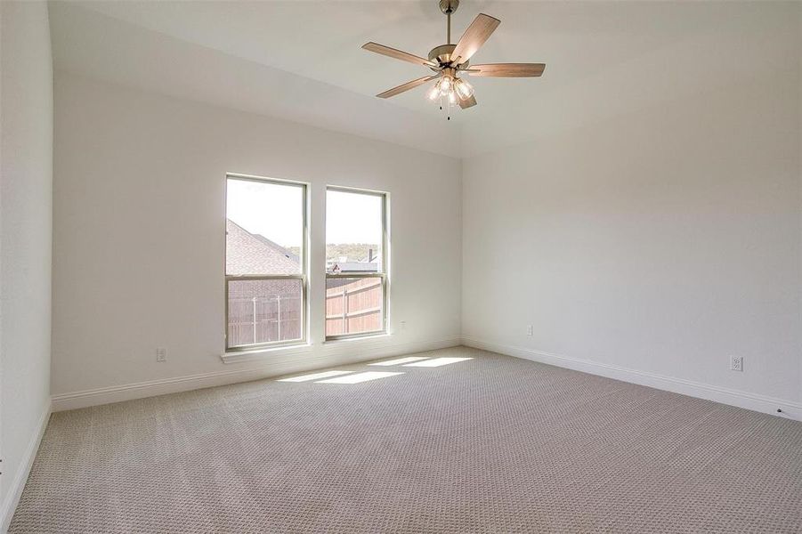 Spacious, unfurnished interior of a new home in , Burleson (Image 28). Spacious, unfurnished interior of a new home in , Burleson (Image 28).