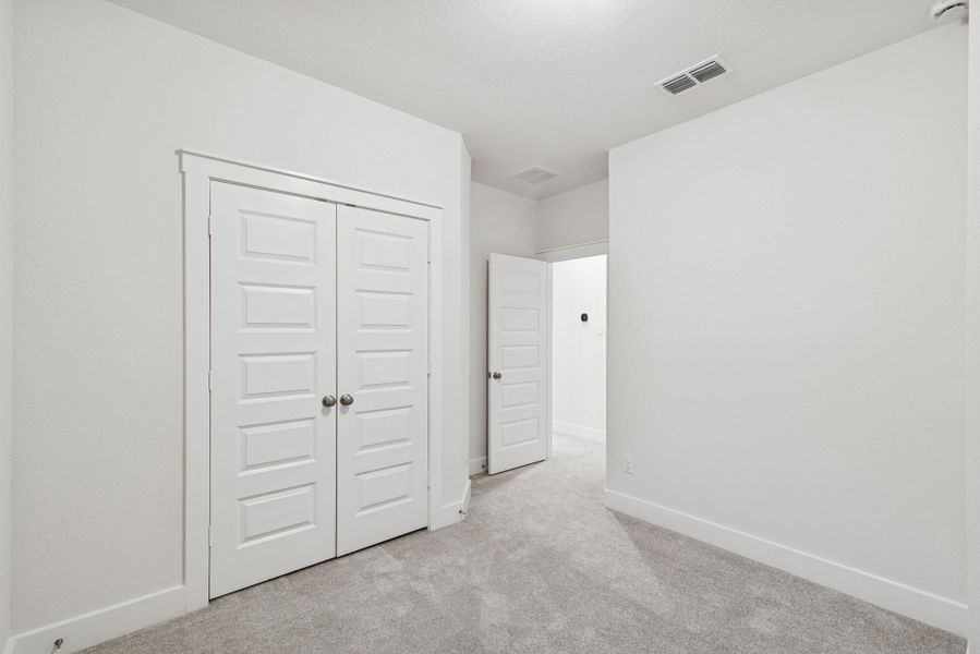 Spacious, unfurnished interior of a new home in , Katy (Image 27).