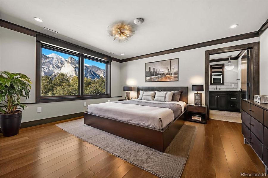 Virtually staged lower level bedroom with ensuite Virtually staged lower level bedroom with ensuite