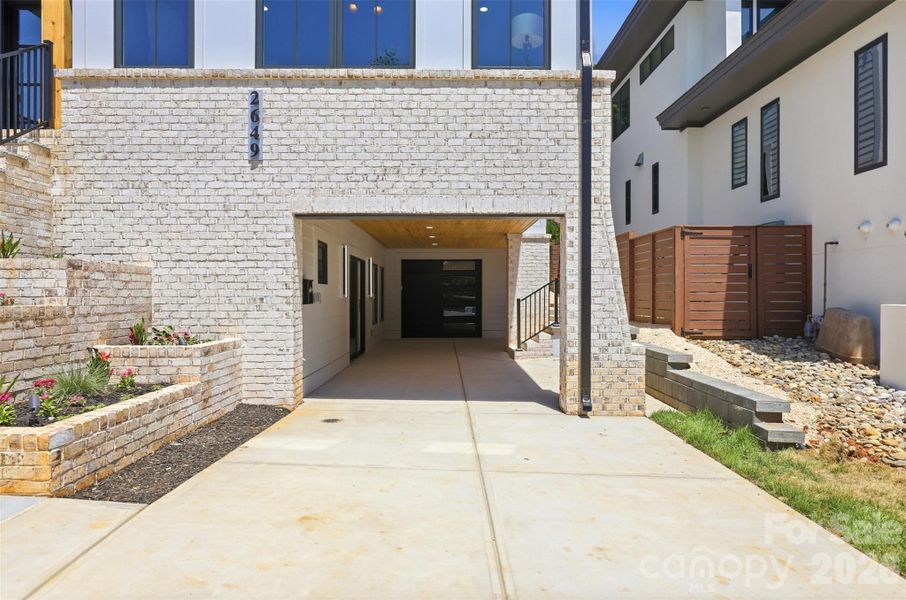 Exterior details and patio area of a home in , Charlotte (Image 33).
