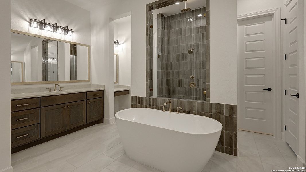 Furnished interior view inside a new home in The Dominion 70', San Antonio (Image 8).