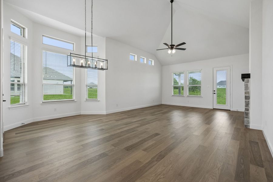 Spacious, unfurnished interior of a new home in Joshua Meadows, Joshua (Image 16).