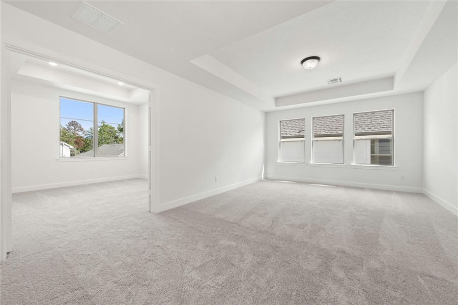 Representative image. Features, specifications, selections and colors may vary.