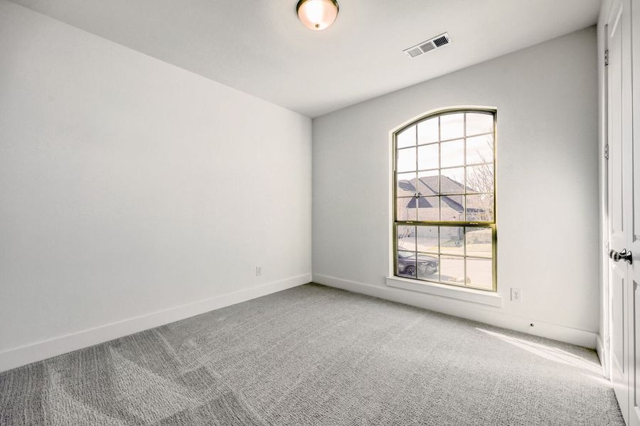 180 Buffalo - Bedroom