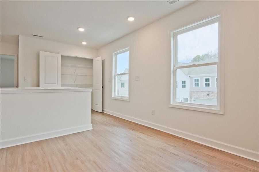 Spacious, unfurnished interior of a new home in River Walk Place, Lawrenceville (Image 20).