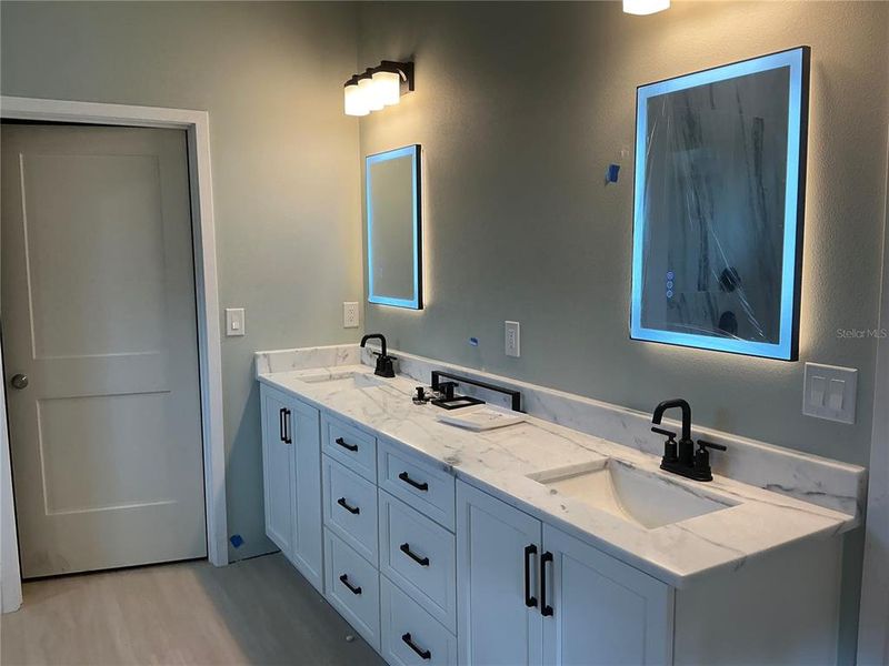 Furnished interior view inside a new home in , Deland (Image 12).